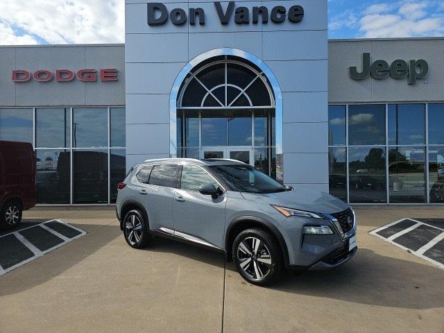 2023 nissan rogue sl