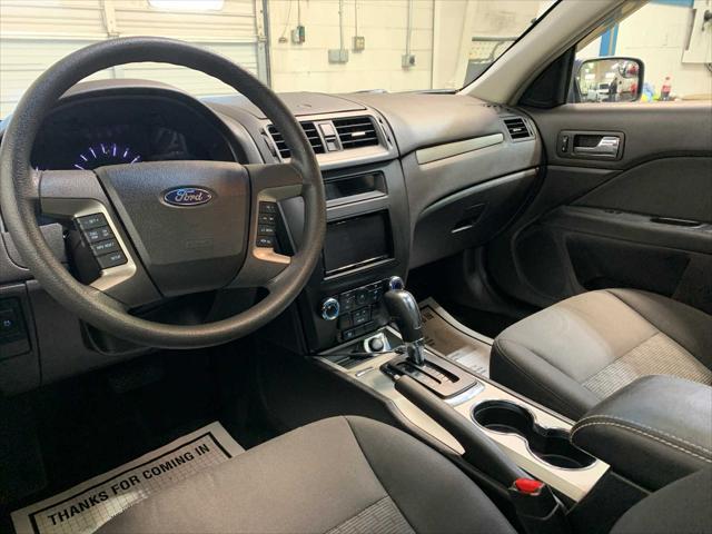 2011 ford fusion se