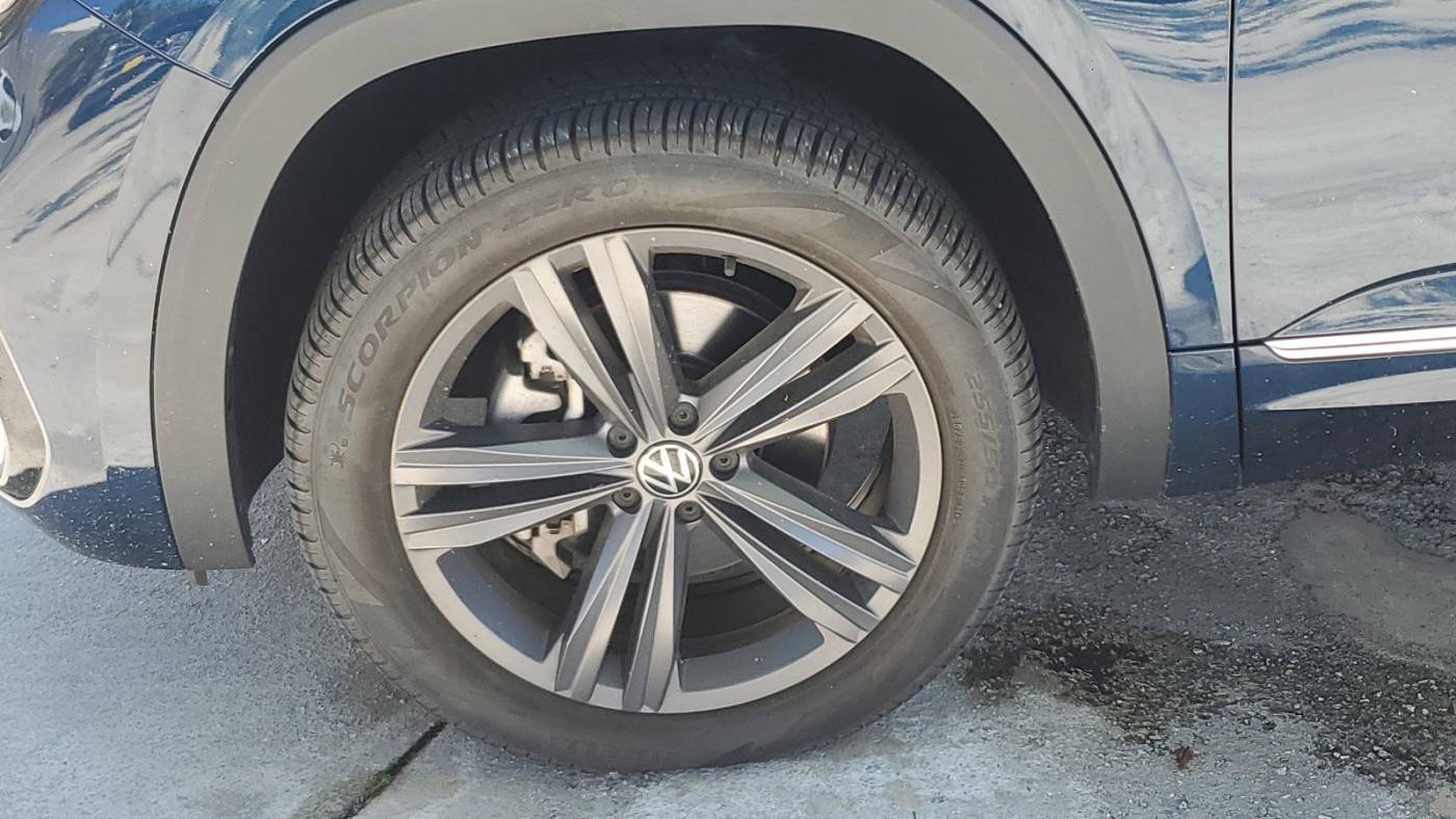 2021 volkswagen atlas cross sport v6 se r-line