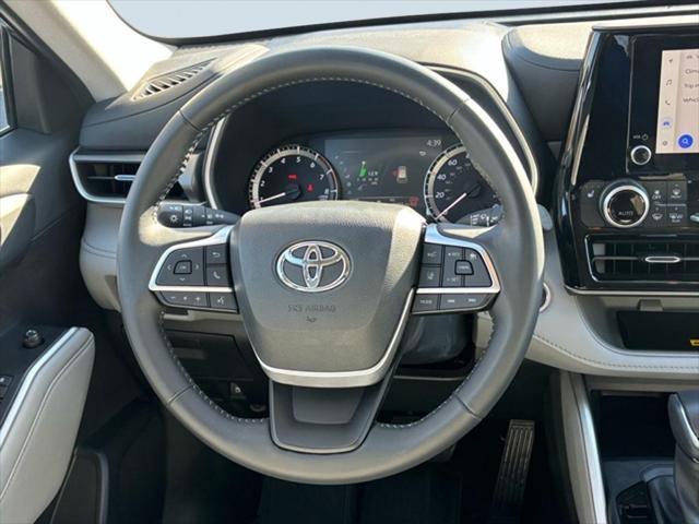 2024 toyota highlander xle