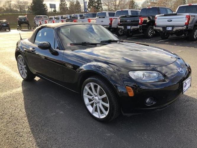 2007 mazda mx-5 miata touring touring 2dr convertible (2l i4 6a for sale in narragansett, rhode island