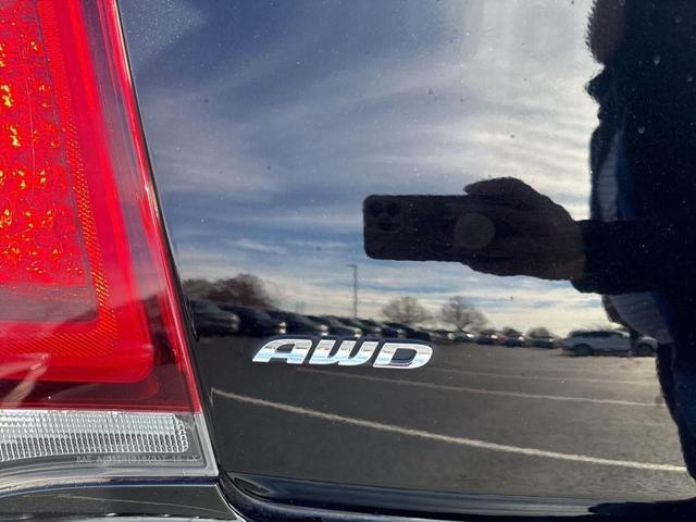 2018 chrysler 300 touring