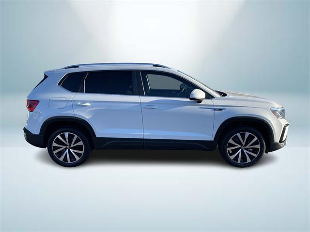 2022 volkswagen taos 1.5t se