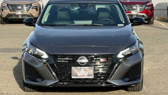 2025 Nissan Altima