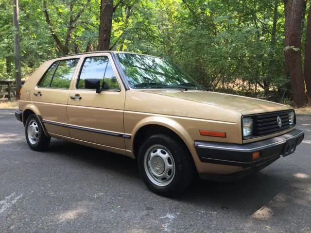 rare diesel one owner 1985 volkswagen golf only 100k original miles like new!!