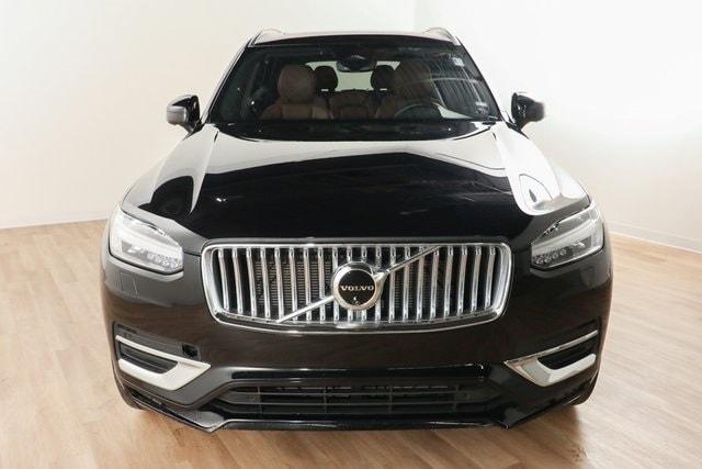2024 volvo xc90 b6 plus bright theme