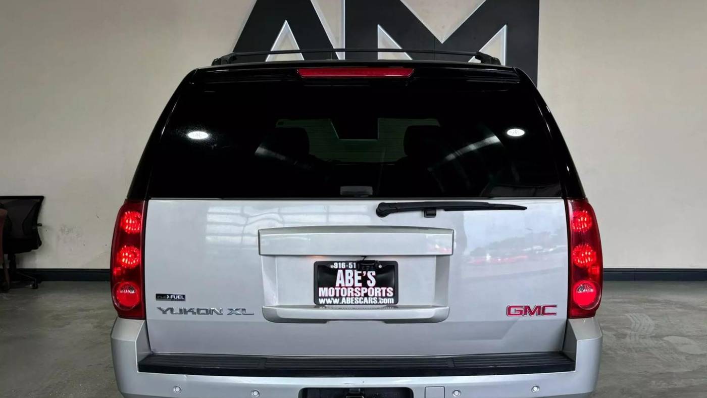 2008 gmc yukon xl slt
