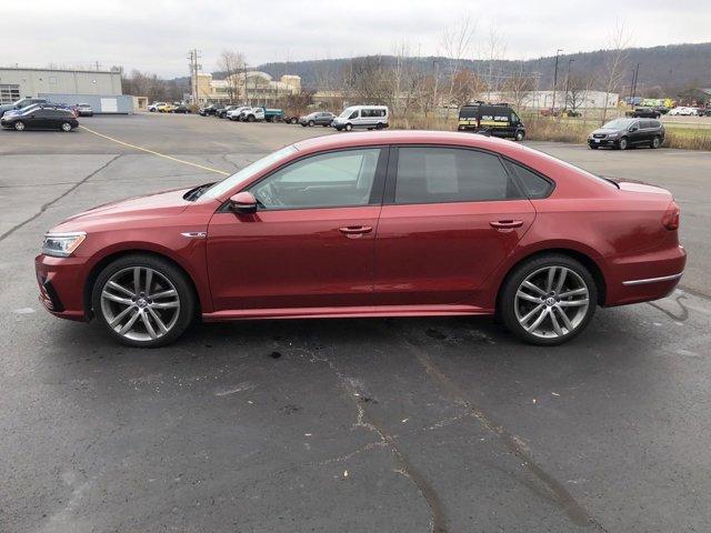 2018 volkswagen passat 2.0t r-line