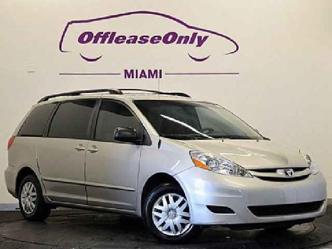 2010 toyota sienna le in miami, fl