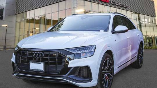 2021 Audi Q8
