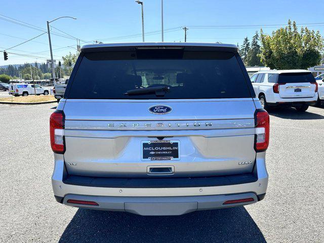 2022 ford expedition xlt max