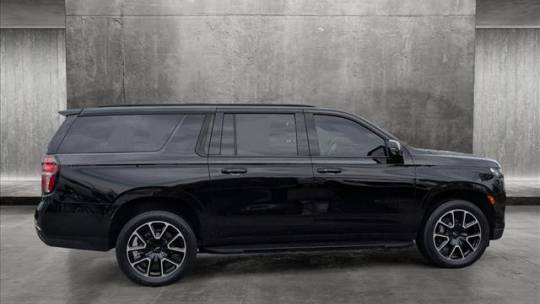 2022 chevrolet suburban rst