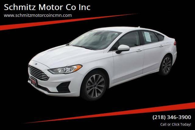 2020 ford fusion se
