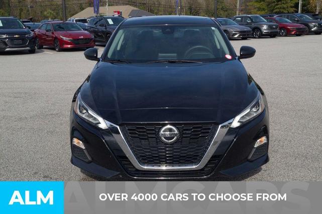 2022 nissan altima 2.5 sv