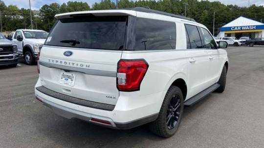 new 2024 ford expedition max xlt rwd
