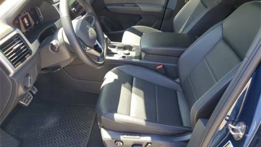 2023 Volkswagen Atlas Cross Sport 2.0t sel r-line