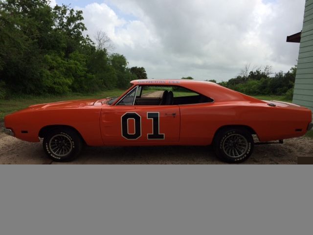 1969 dodge charger base hardtop 2-door 6.3l