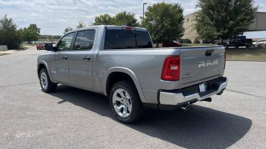2025 RAM bighorn/lons