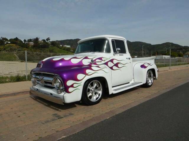 1956 ford f-100 automatic 4-speed rwd v8 7.4l gasoline