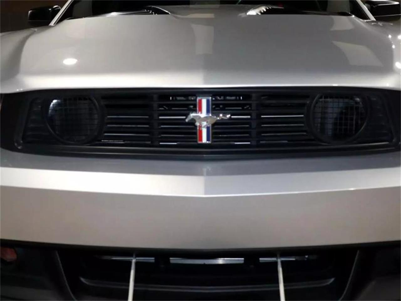 2012 ford mustang