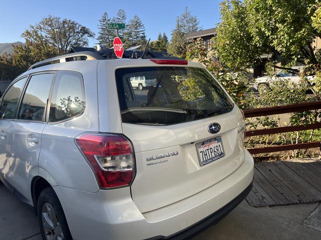 2015 subaru forester 2.5i