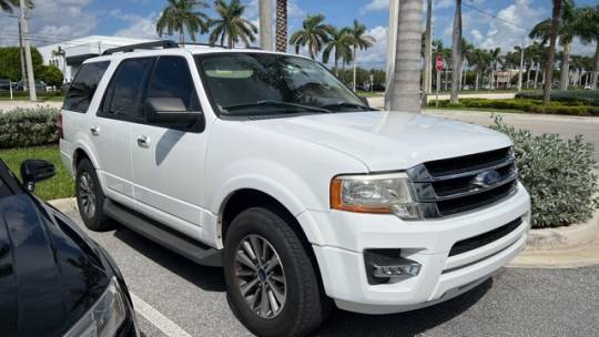 2017 ford expedition xlt