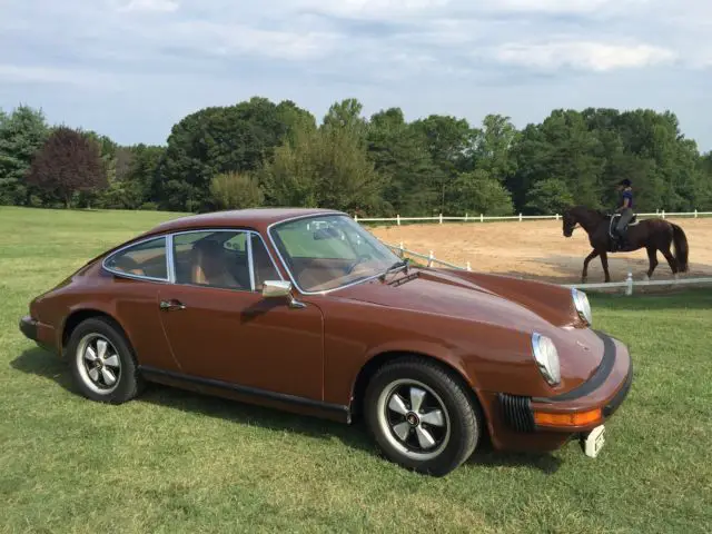 1975 911s rare bitter chocolate color very original # matching