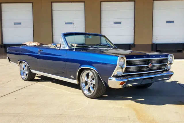 stand out in the crowd with this beautiful 1966 fairlane 500 xl convertible