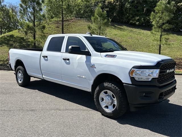2022 ram 3500 tradesman crew cab 4x4 8' box