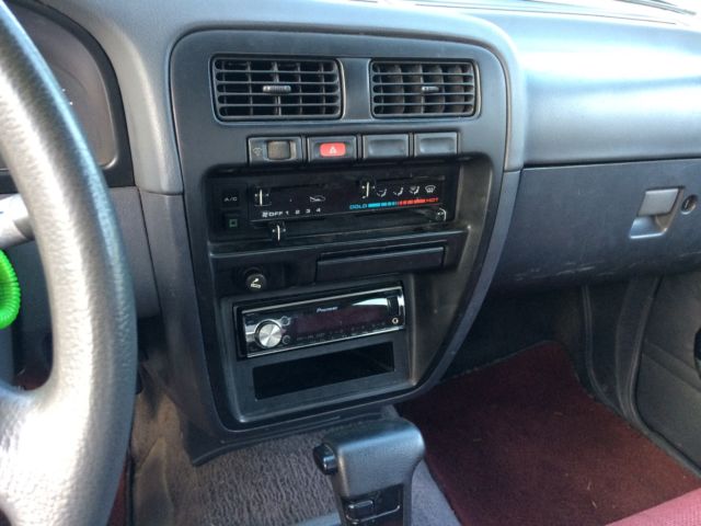 1994 nissan truck