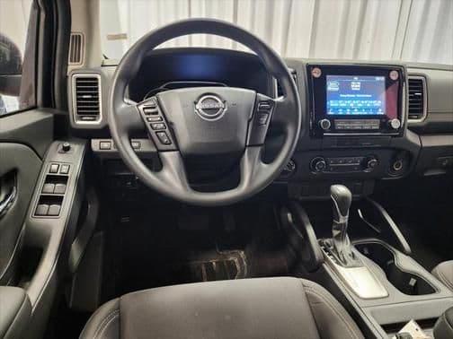 2022 nissan frontier sv in fort wayne, indiana