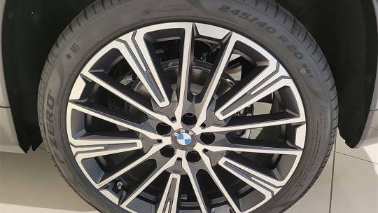 2024 BMW X1