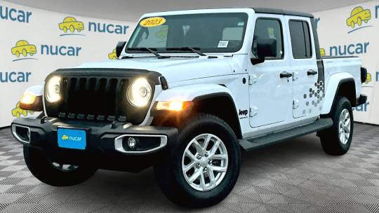 2023 Jeep Gladiator