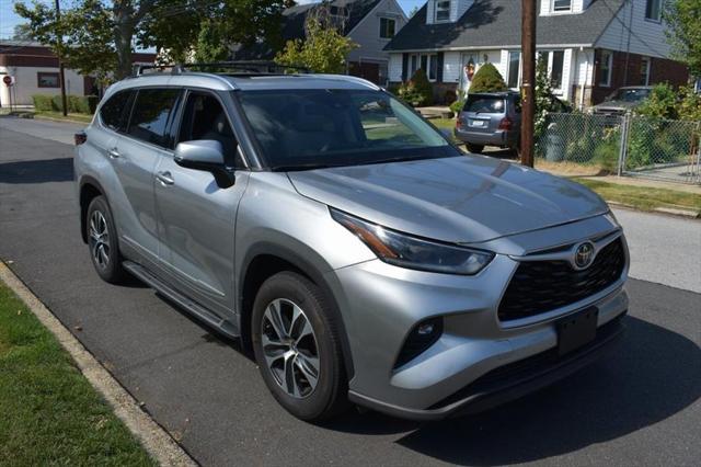 2021 toyota highlander xle