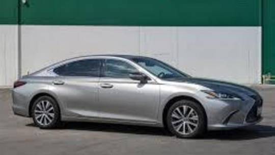 2021 Lexus ES
