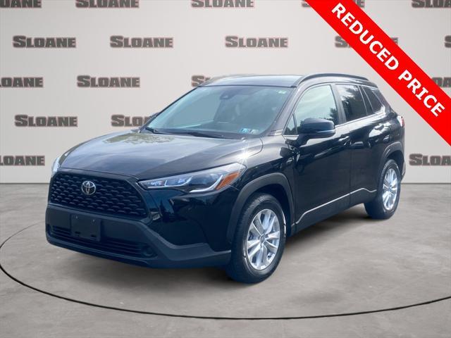 2022 toyota corolla cross le