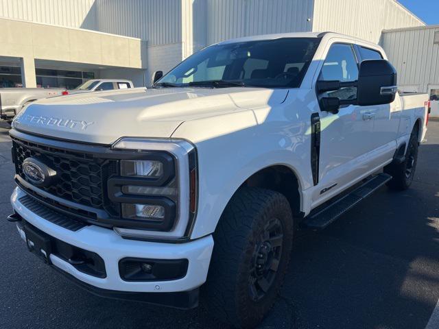 2024 ford f-350 lariat