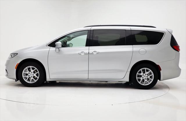 2022 chrysler pacifica touring l