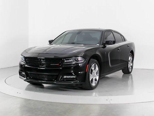 2015 dodge charger se
