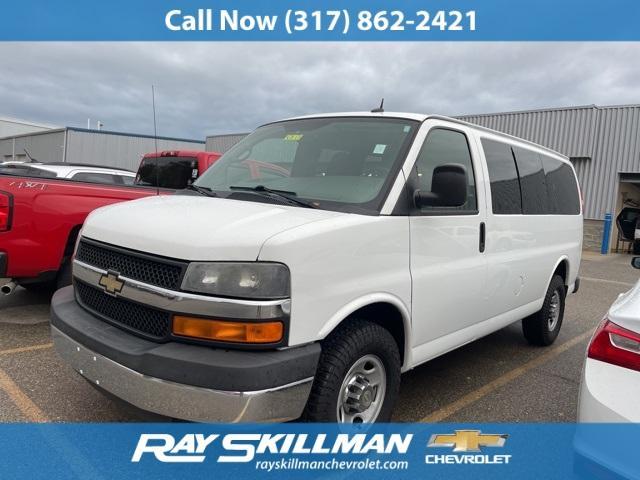 2015 chevrolet express 2500 lt