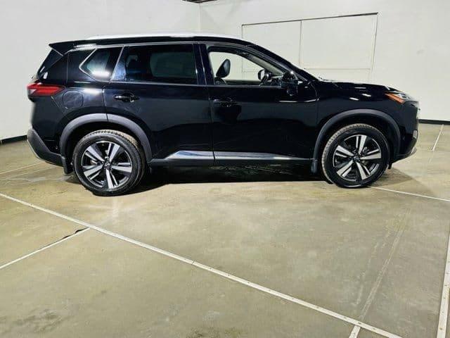 2023 nissan rogue platinum in jersey city, new jersey