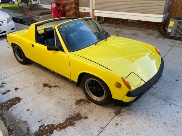1972 porsche 914 sportscar yellow rwd manual base