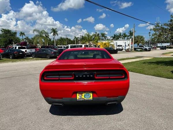 2017 dodge challenger in hartford, wisconsin