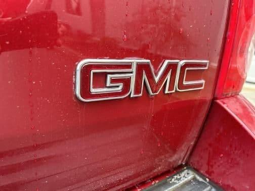 2014 gmc yukon xl 1500 sle in college crest, oregon
