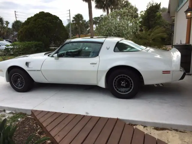 resto-mod 1980 turbo trans am pace car, upgraded built 455ci engine. fitech efi