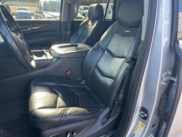 2016 cadillac escalade luxury