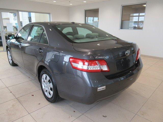 used 2010 toyota camry le sedan kokomo, in 46902 for sale in kokomo, indiana