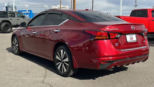 2021 nissan altima 2.5 sv