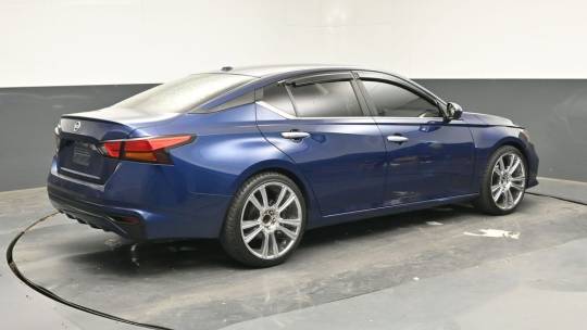 2020 Nissan Altima