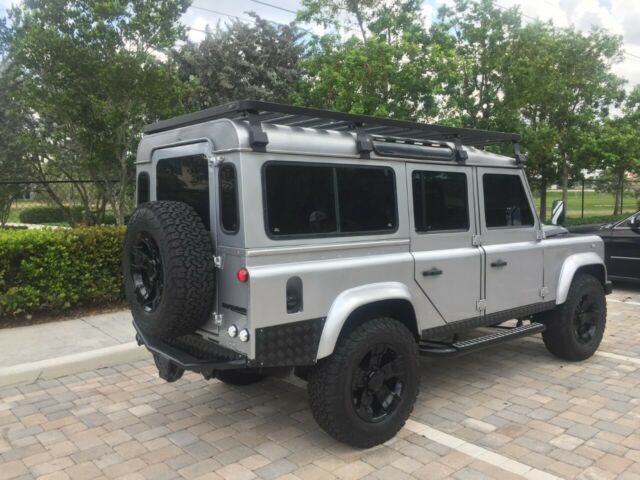 1990 land rover defender 110- "fully restored and customized" make offer